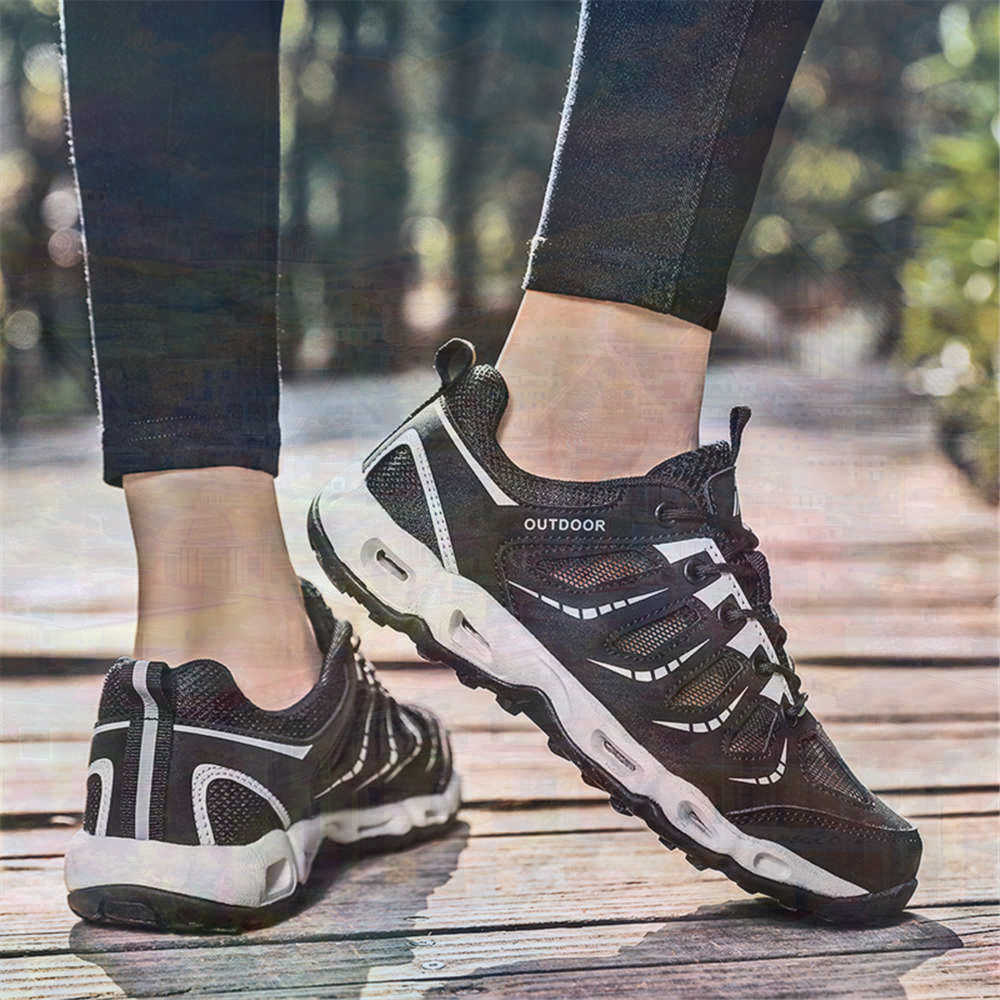 Sumer Round Tip Silver Sneaker - Men Formal Wear Top 评论和价格