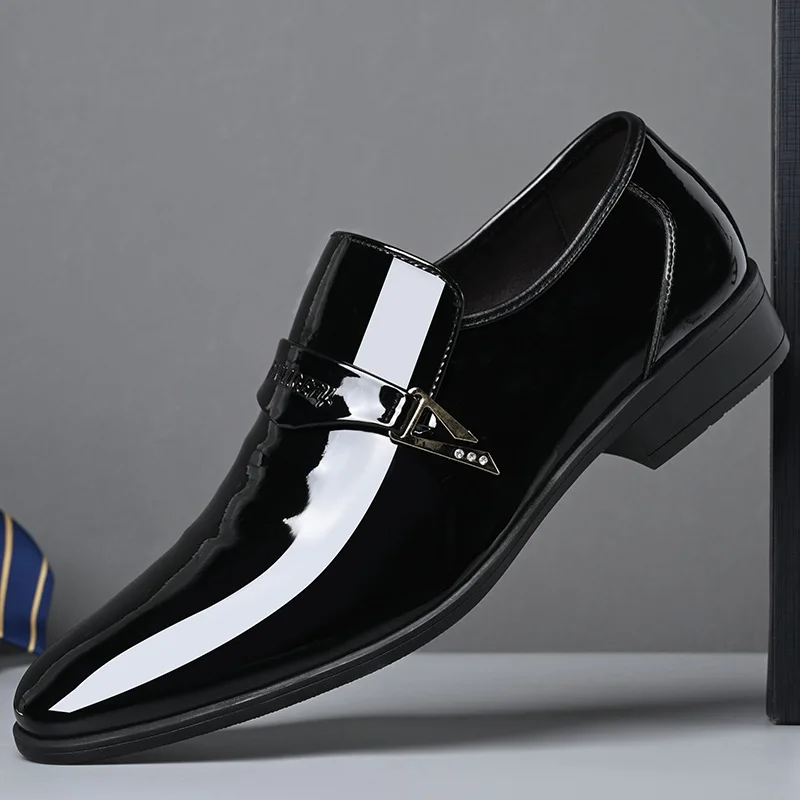 Leather Shoes for Men 2025 New - Patent Leather Oxford 评论和价格